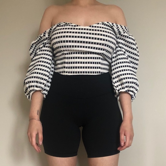 Zara Top - Picture 1 of 2